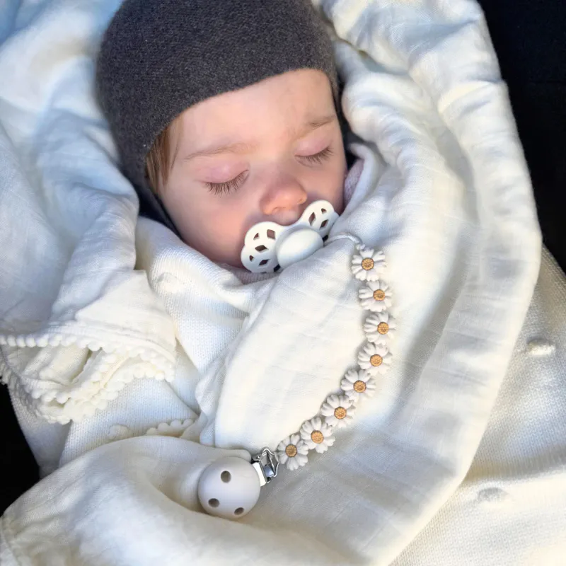 Daisy Pacifier Clip - Jack o Juno